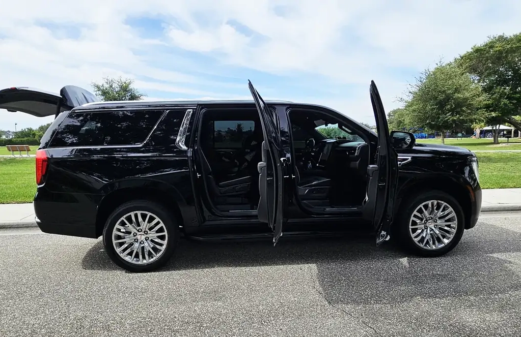 Spacious  black SUV car service